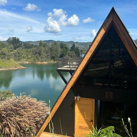 Gretel Chalets Suizo Guatape Bagian luar foto