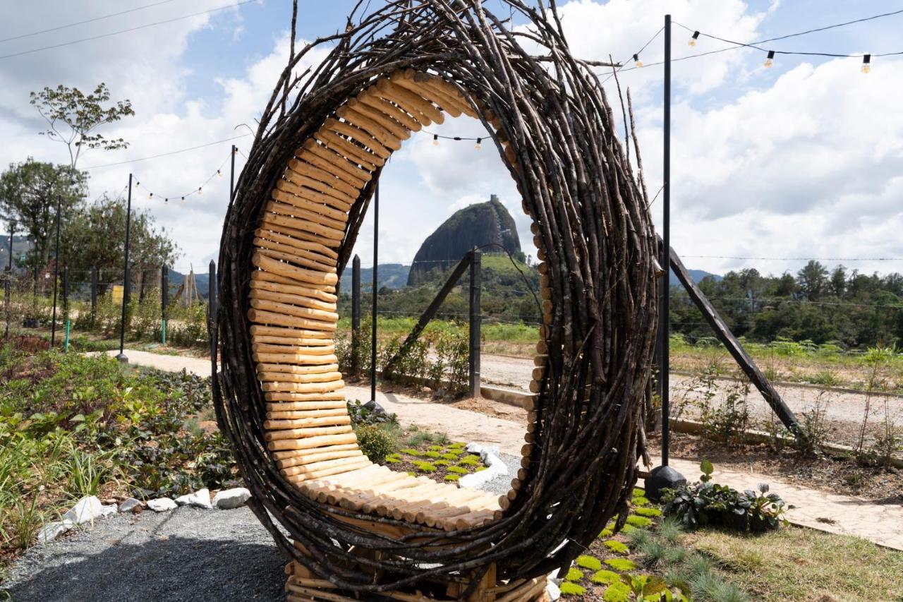 Gretel Chalets Suizo Guatape Bagian luar foto