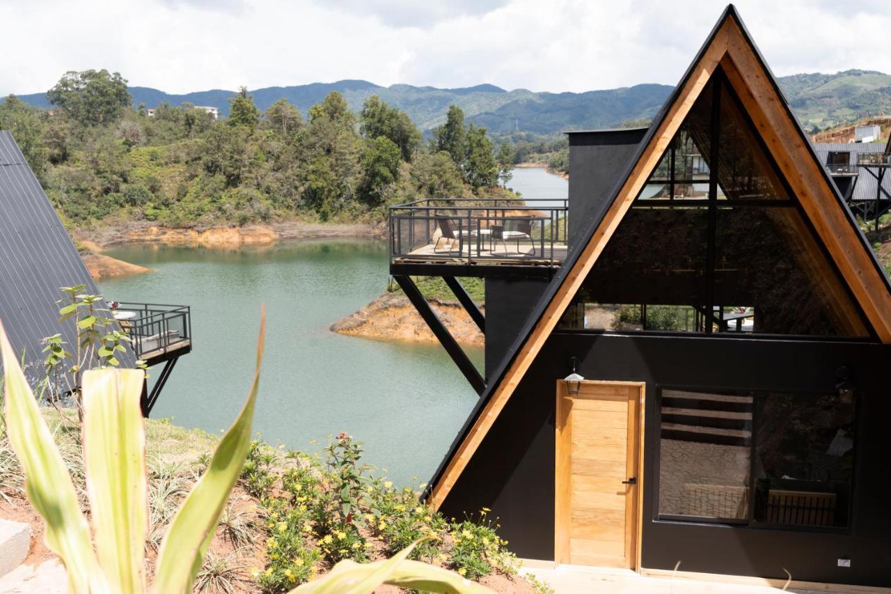 Gretel Chalets Suizo Guatape Bagian luar foto
