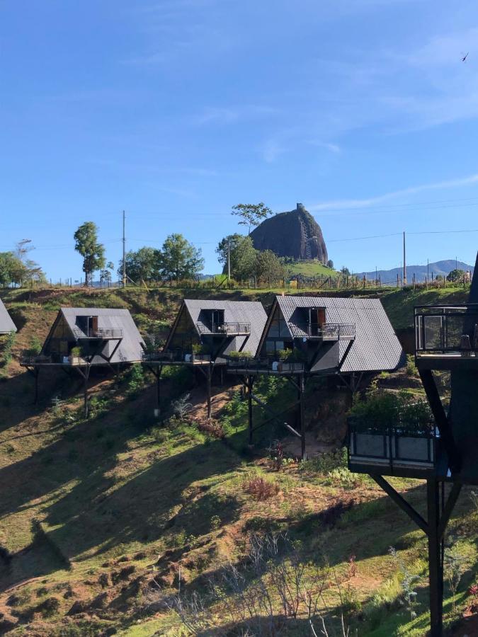 Gretel Chalets Suizo Guatape Bagian luar foto
