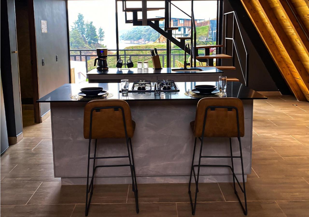 Gretel Chalets Suizo Guatape Bagian luar foto